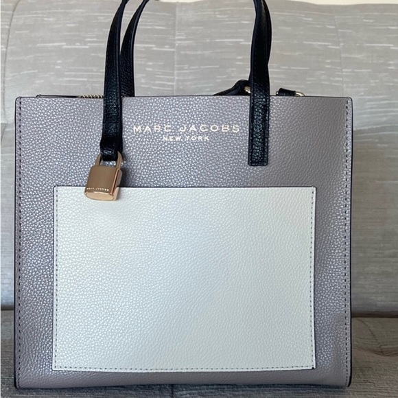 Marc Jacobs Tote - Picture 2 of 5